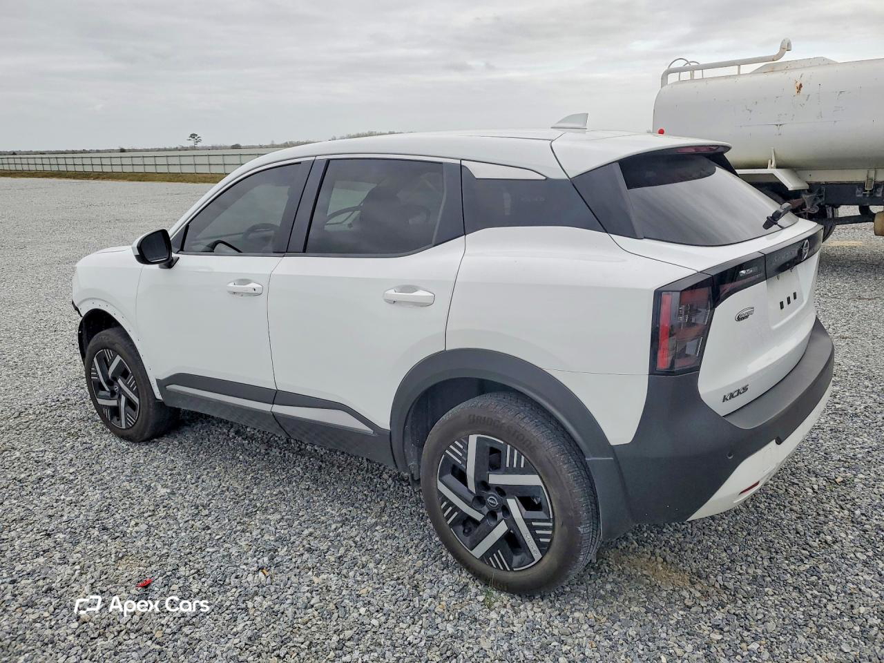 Nissan Kicks 2025