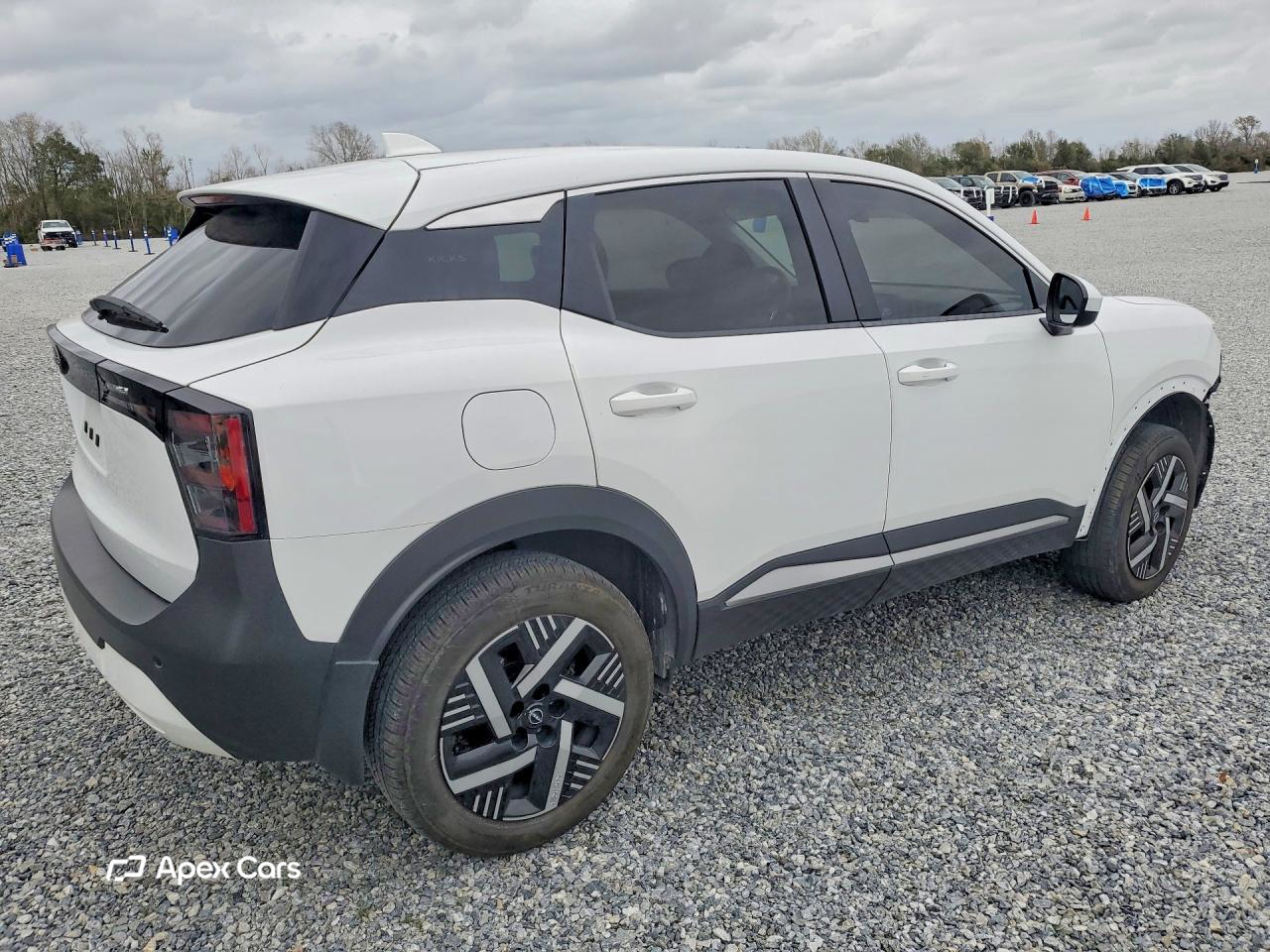 Nissan Kicks 2025