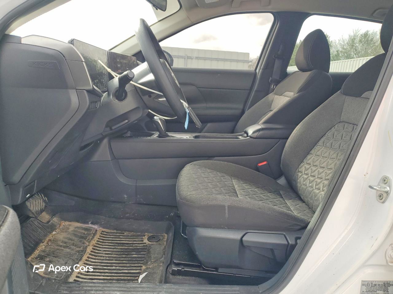 Nissan Kicks 2025