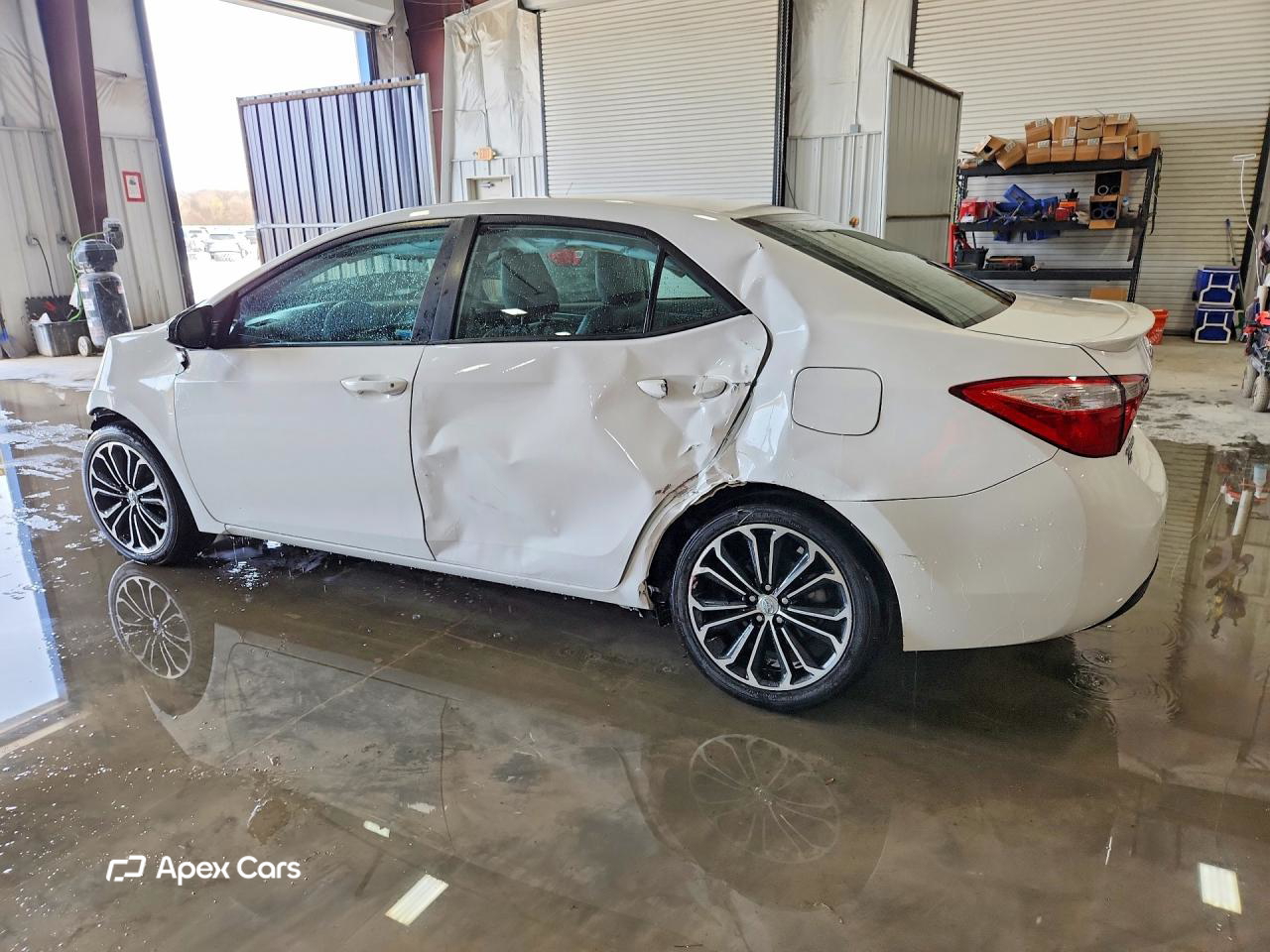 Toyota Corolla 2015