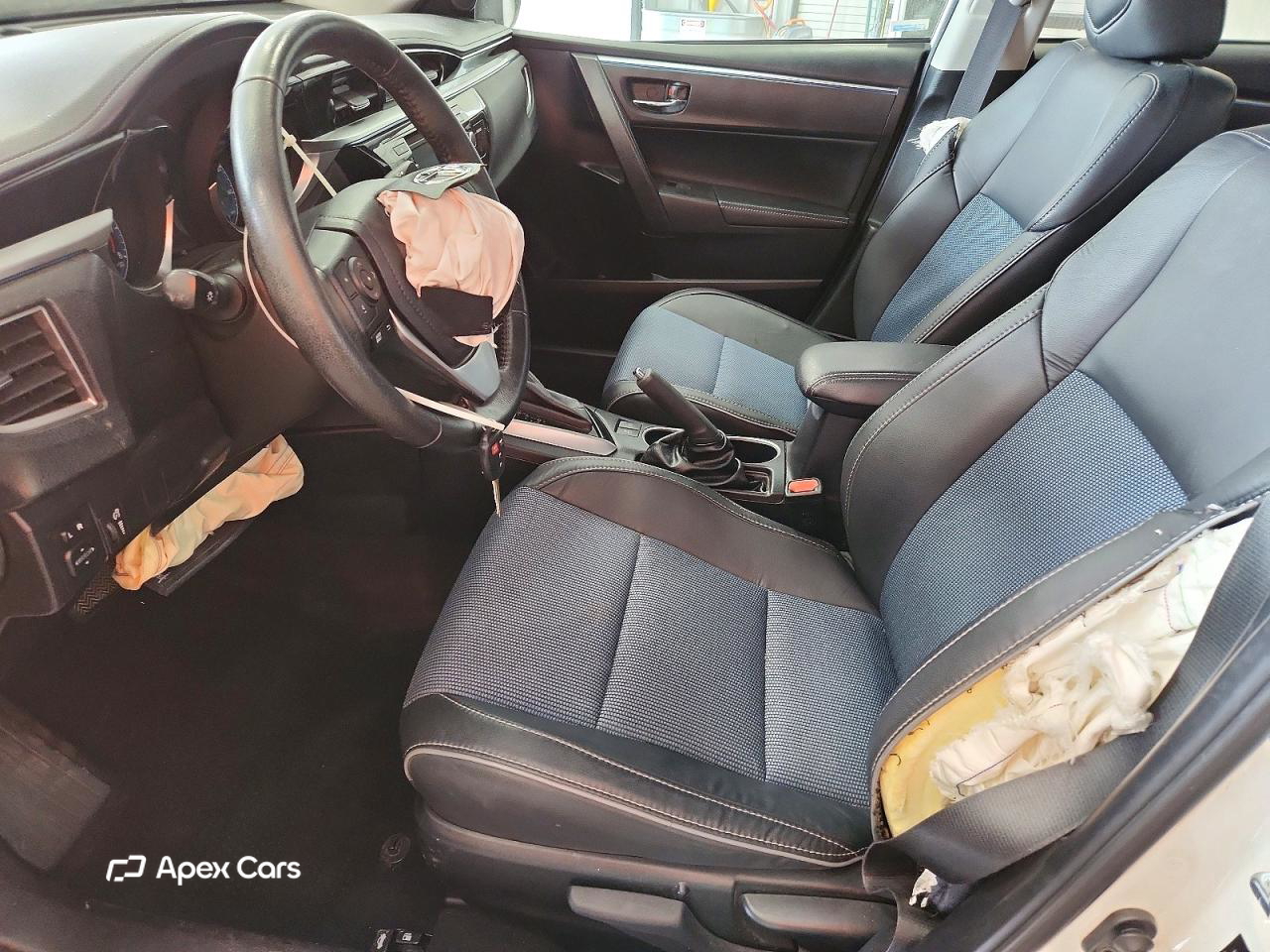 Toyota Corolla 2015