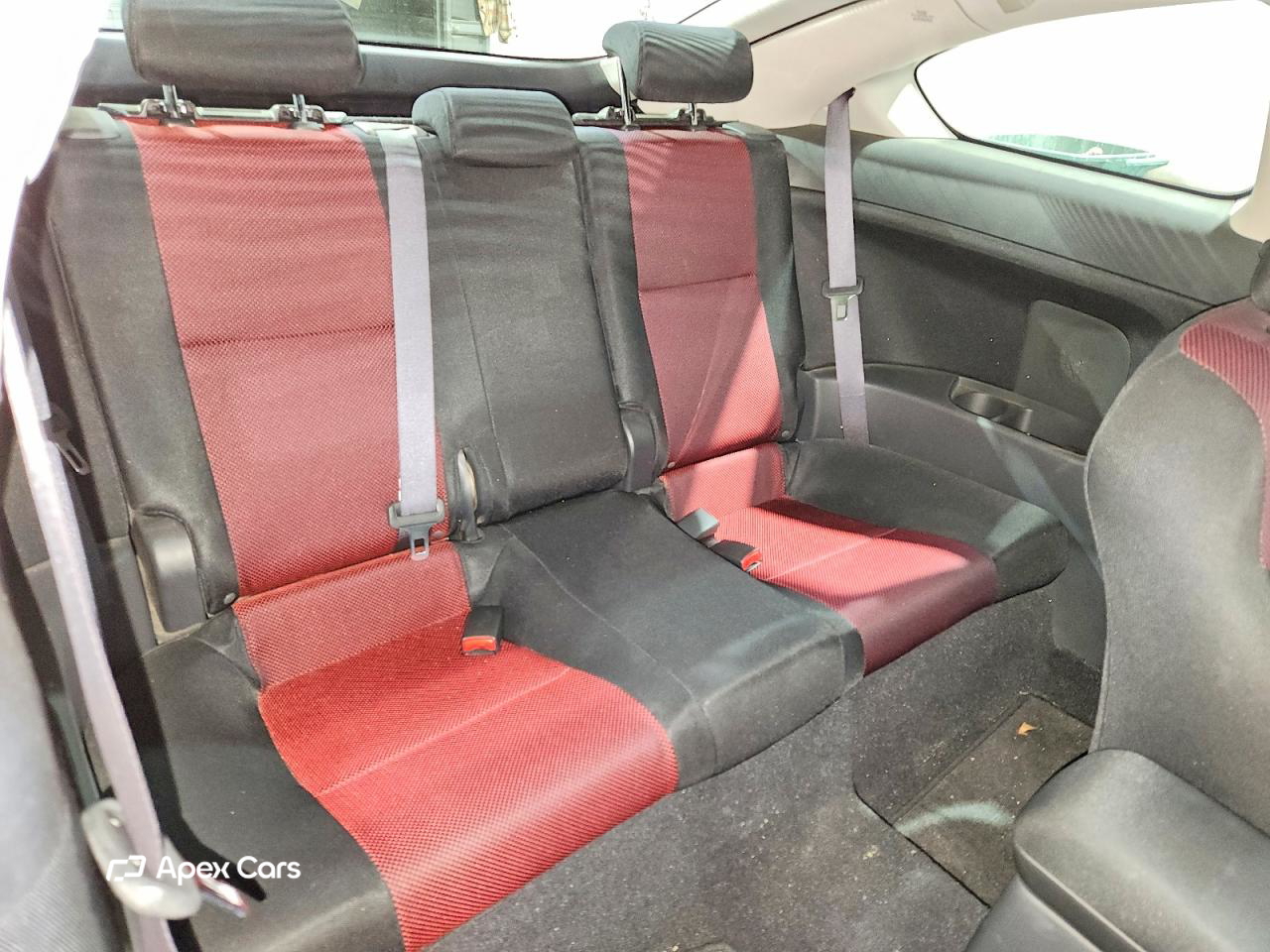 Scion tC 2009