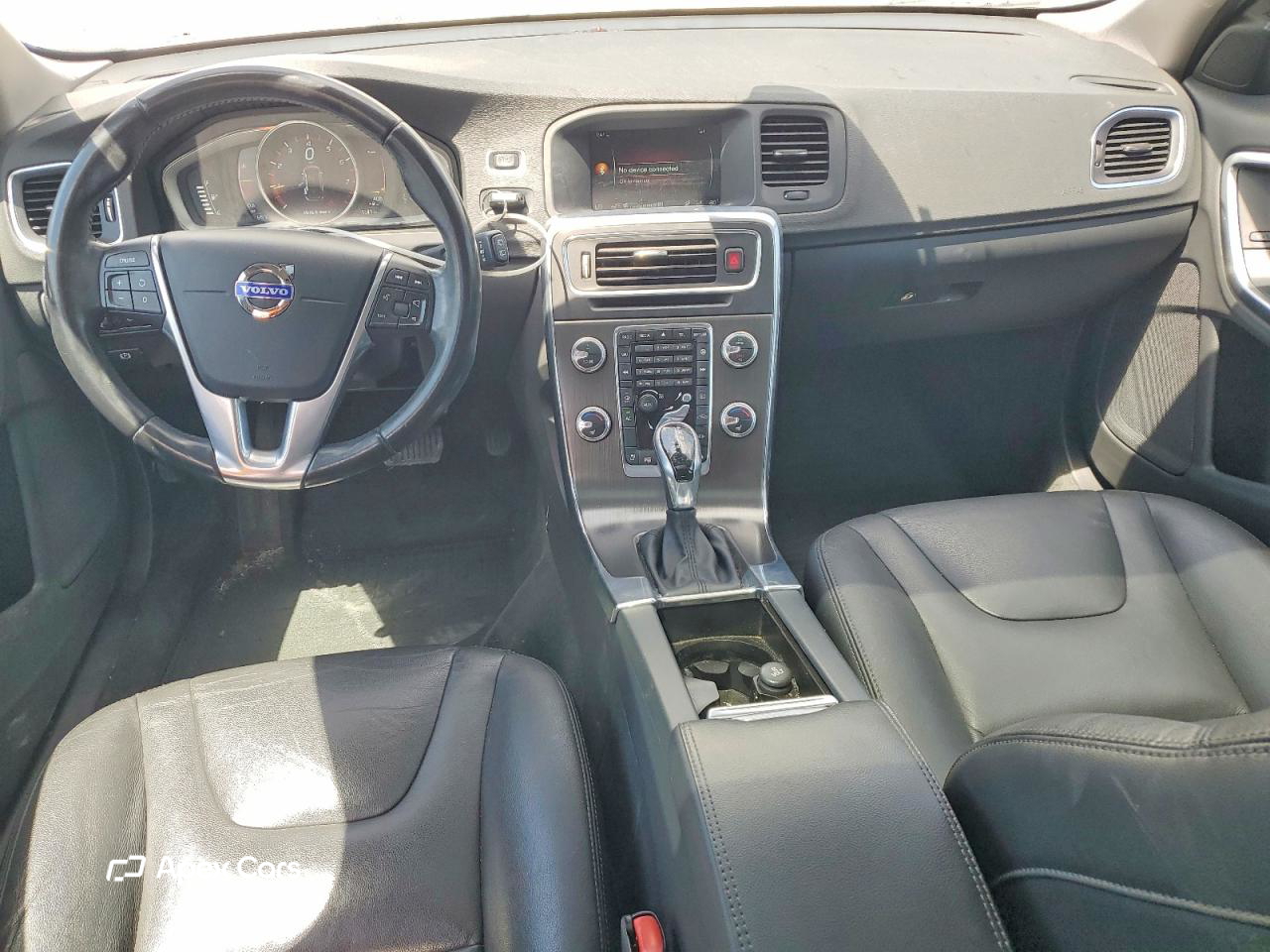 Volvo V60 2015