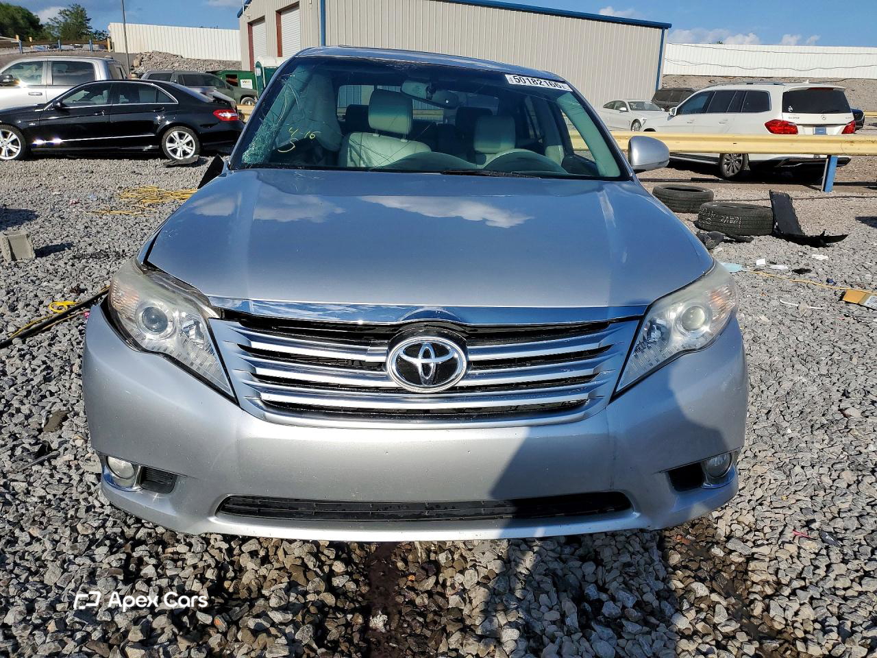 Toyota Avalon 2012