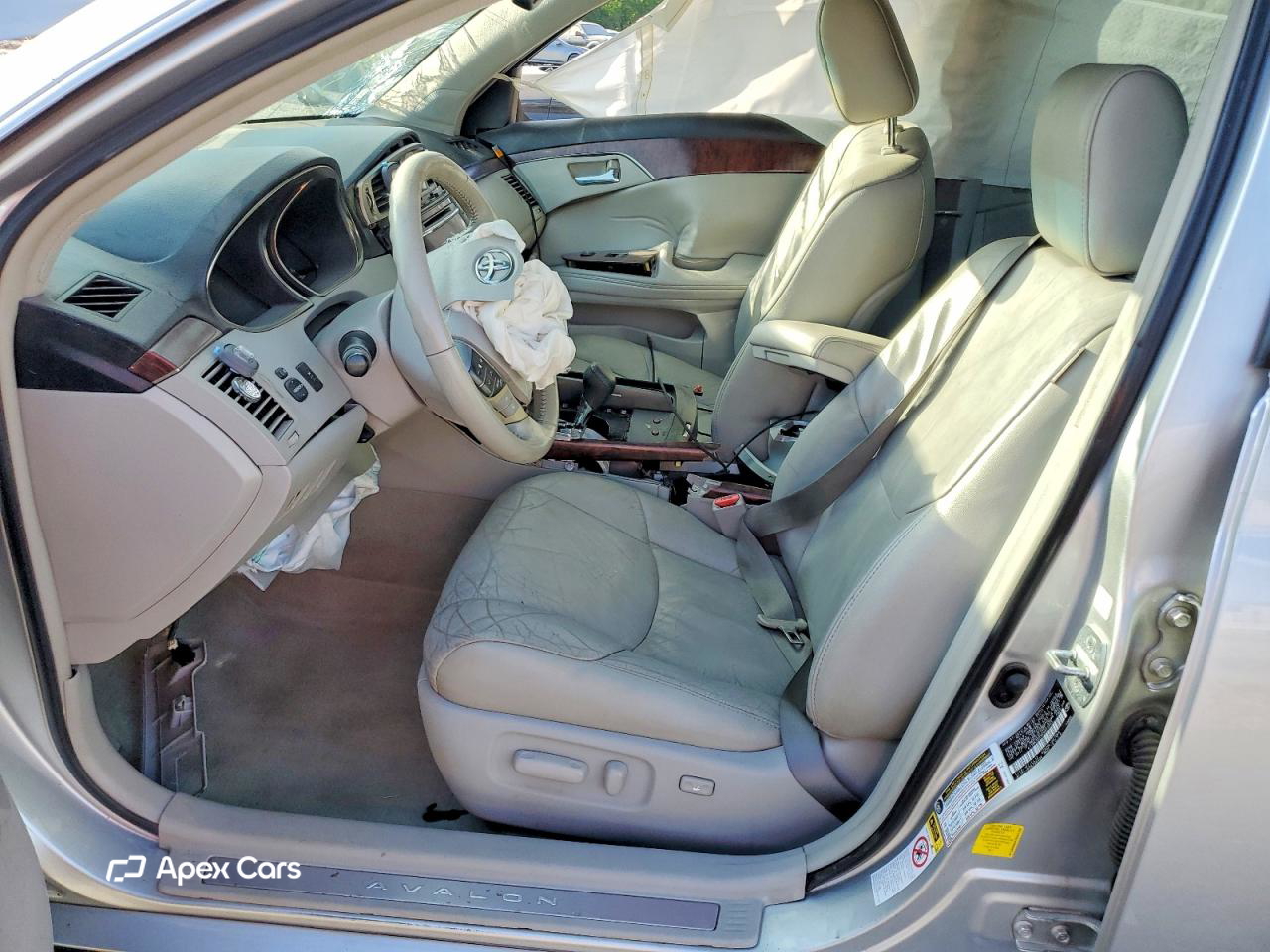 Toyota Avalon 2012