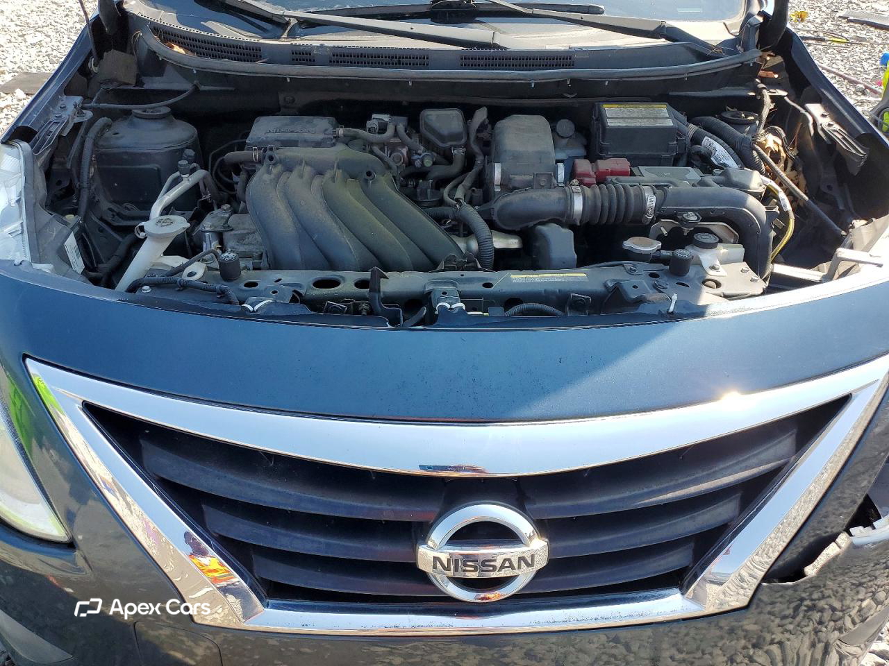 Nissan Versa 2015