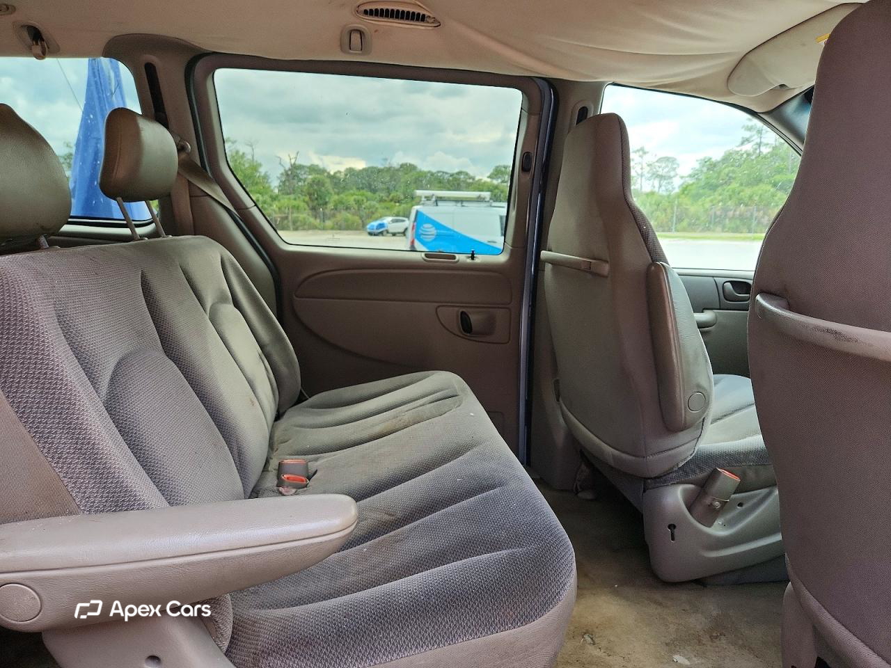 Dodge Caravan 2003
