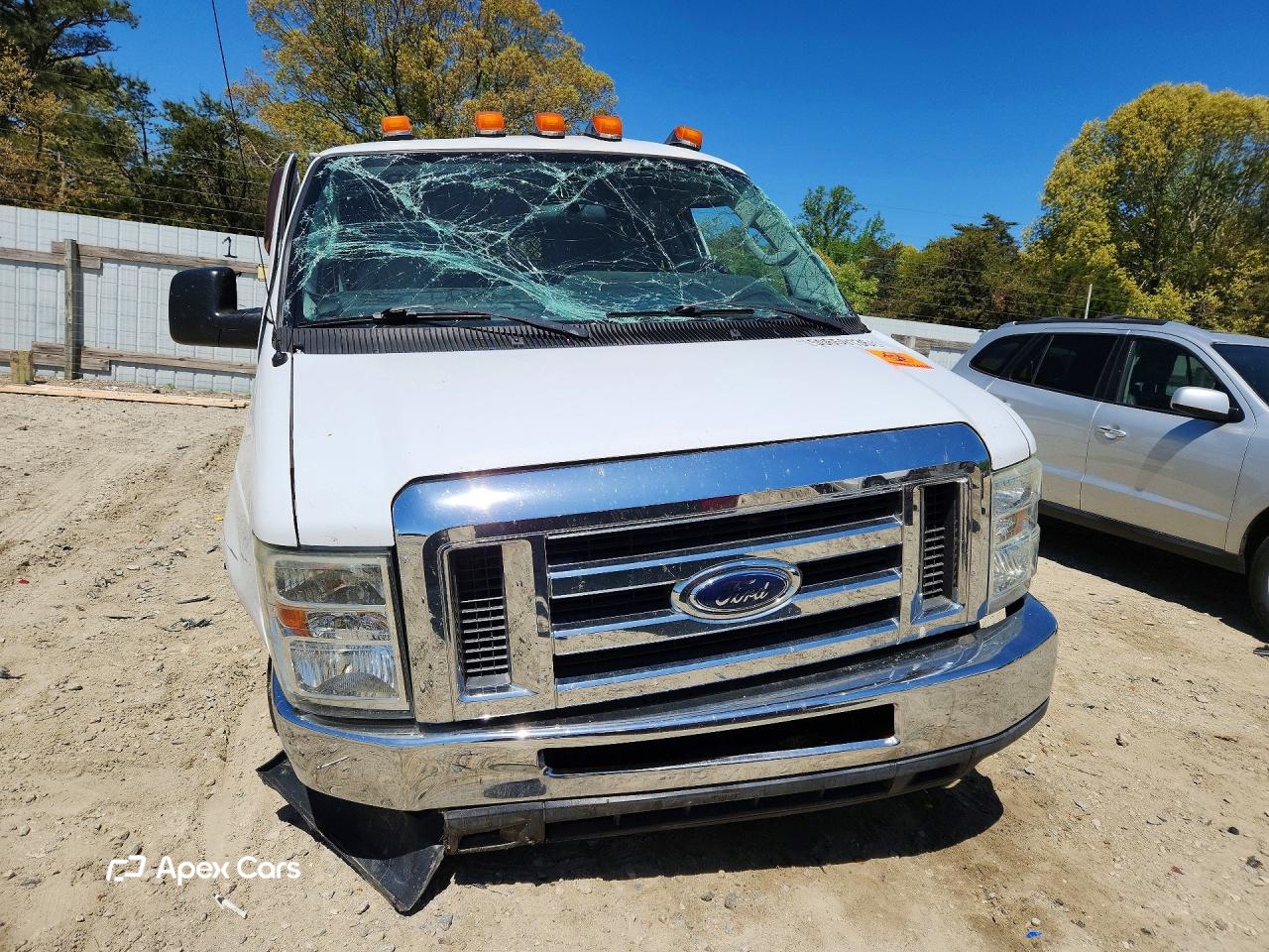 Ford Econoline 2011