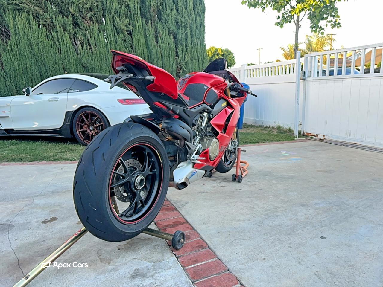 ducati panigale 2019