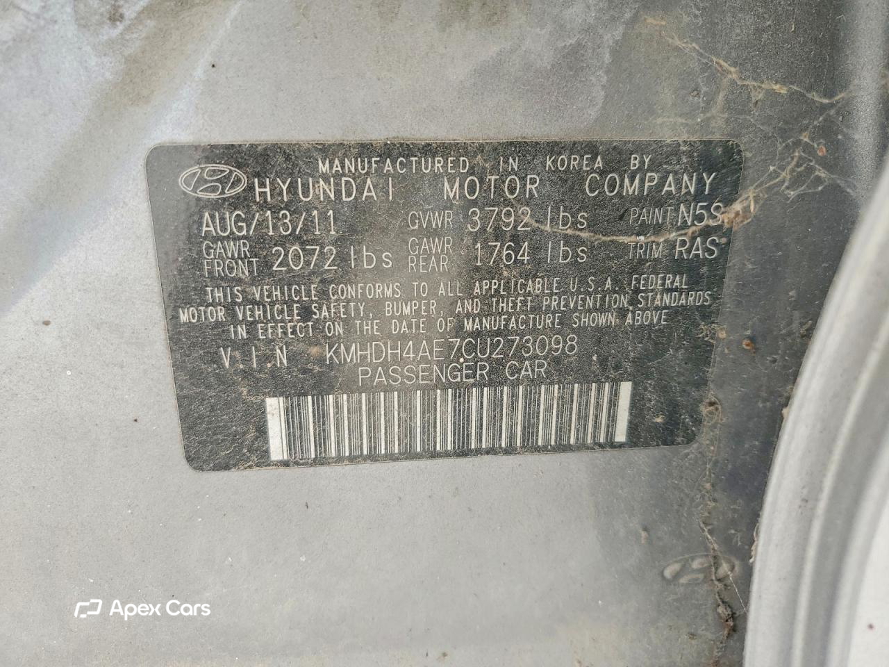 Hyundai Elantra 2012