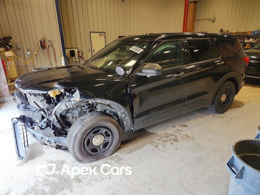 Ford Explorer 2022 - Image 1 of 12