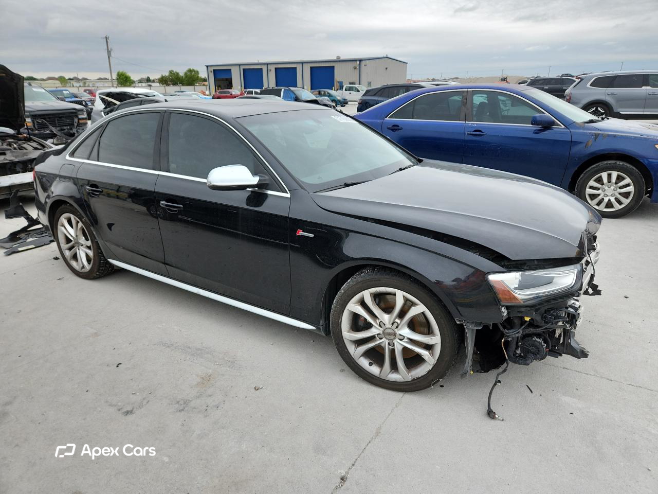 Audi RS4 2013