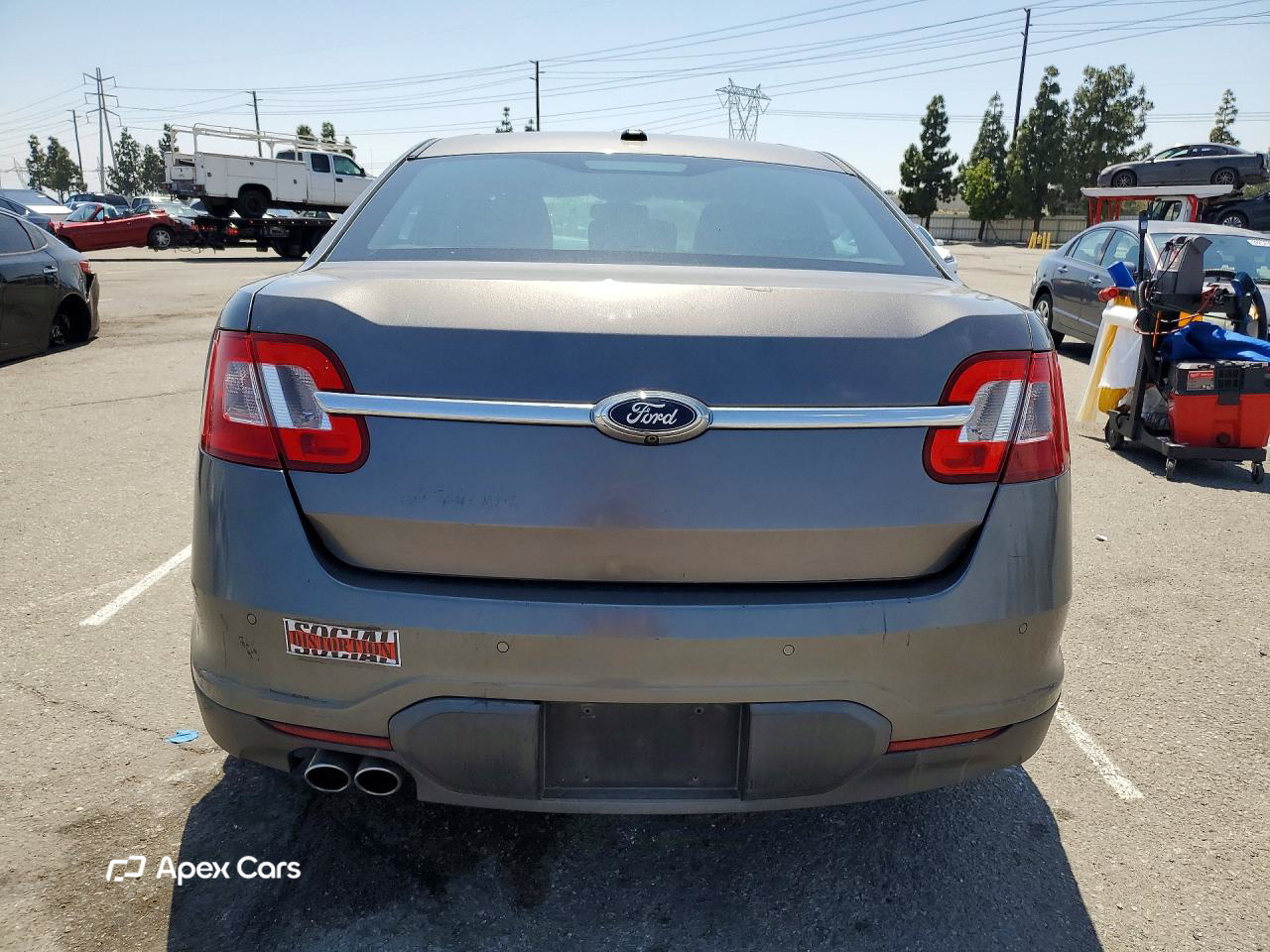 Ford Taurus 2011