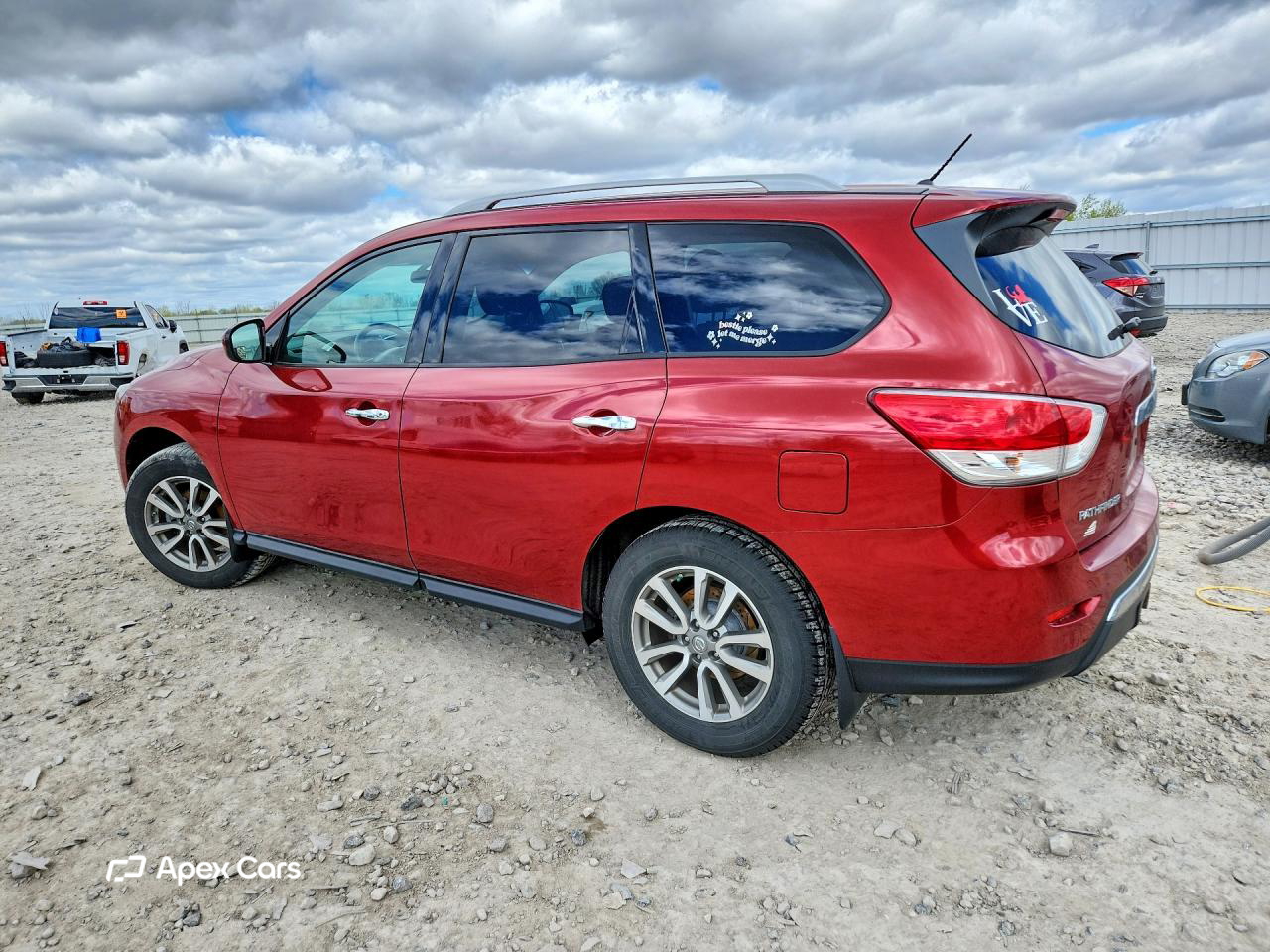Nissan Pathfinder 2016