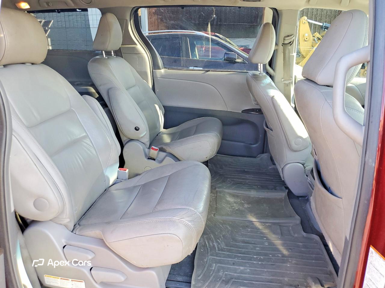 Toyota Sienna 2015