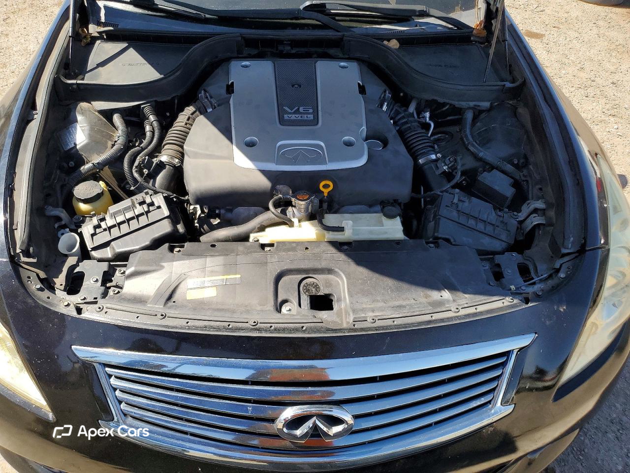 Infiniti G 2011