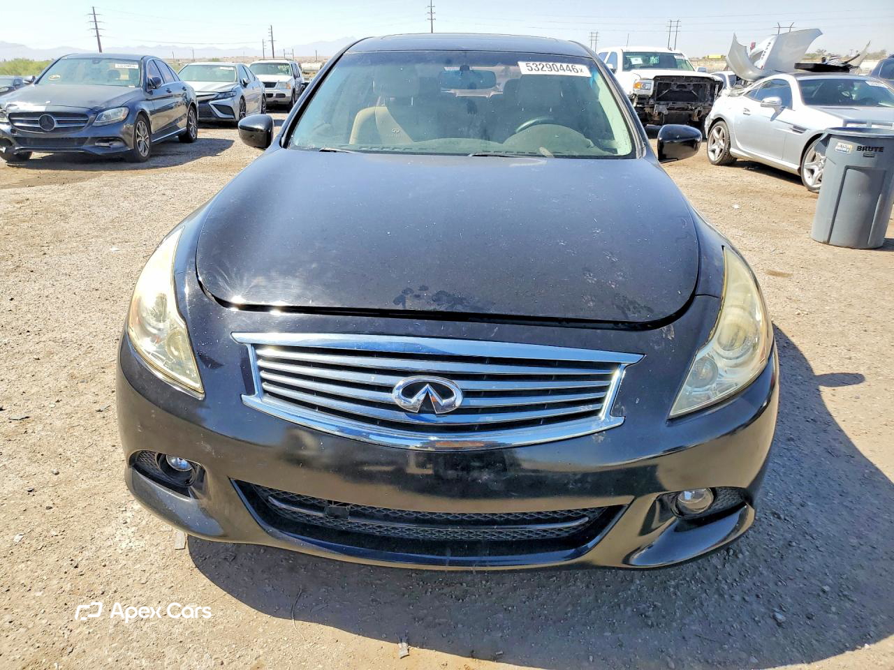 Infiniti G 2011