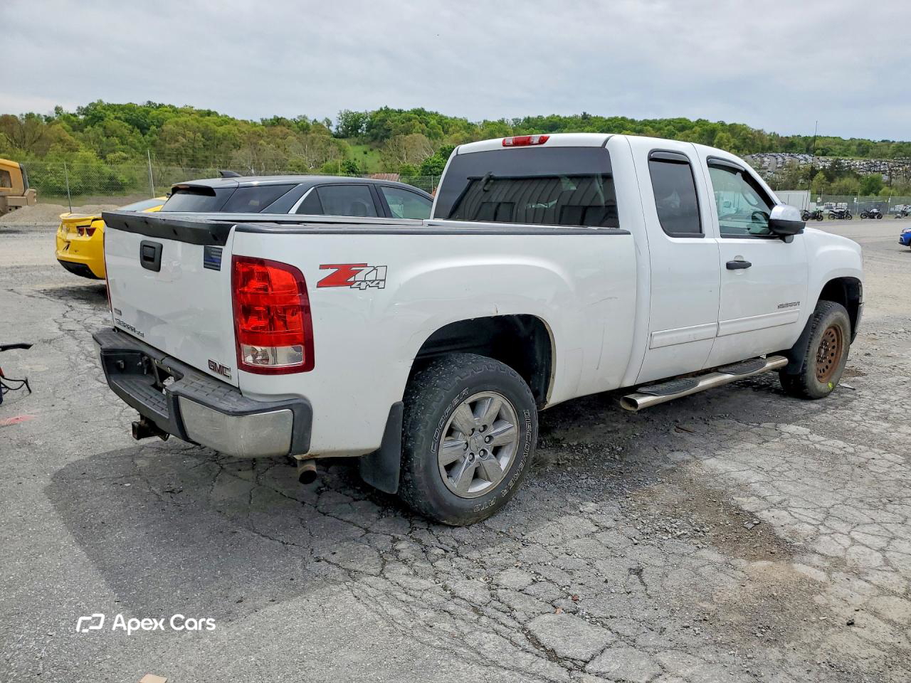 GMC Sierra 2011