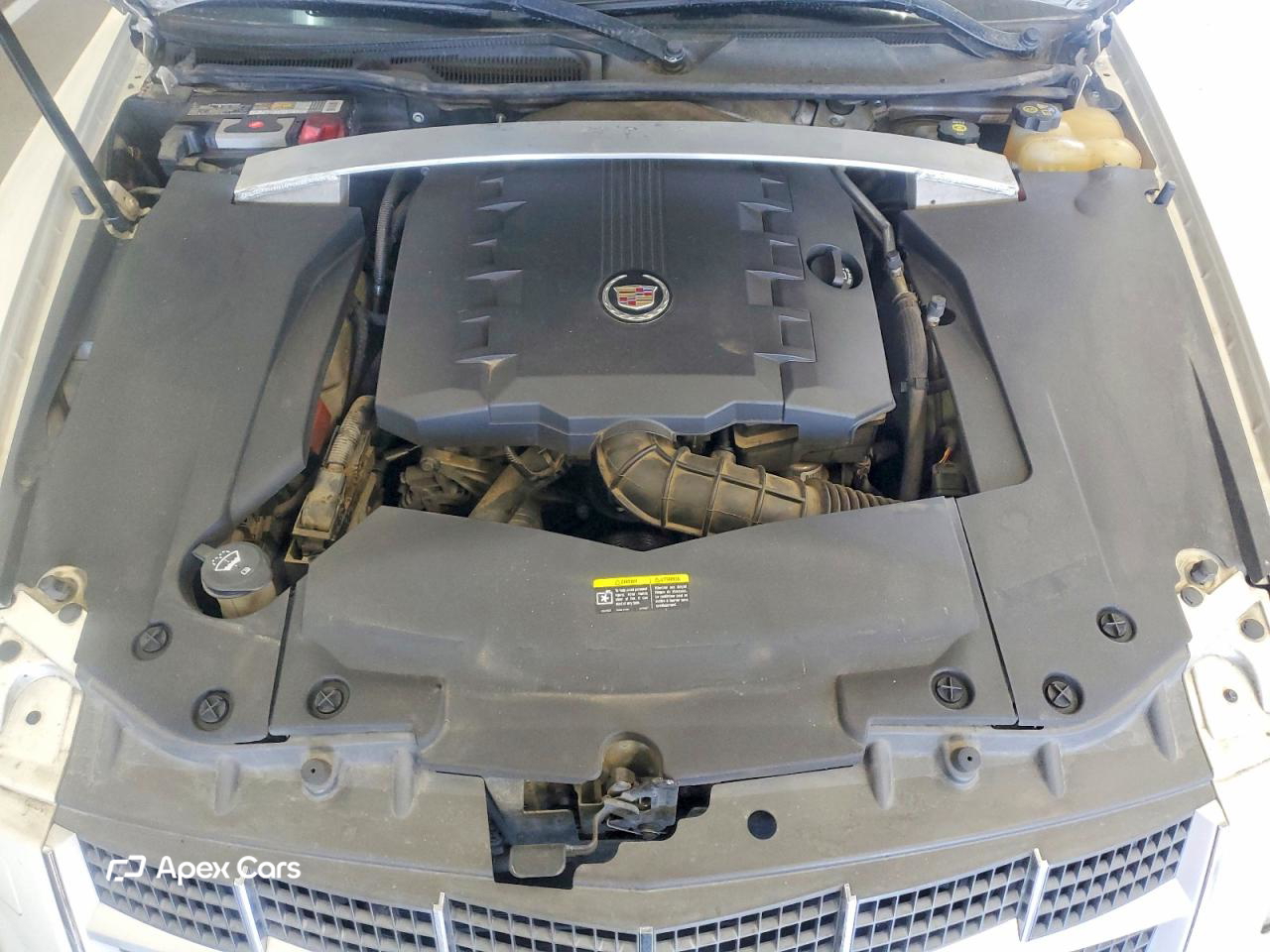 Cadillac STS 2011