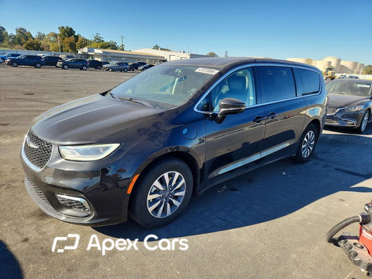 Chrysler Pacifica 2022 - Image 1 of 13