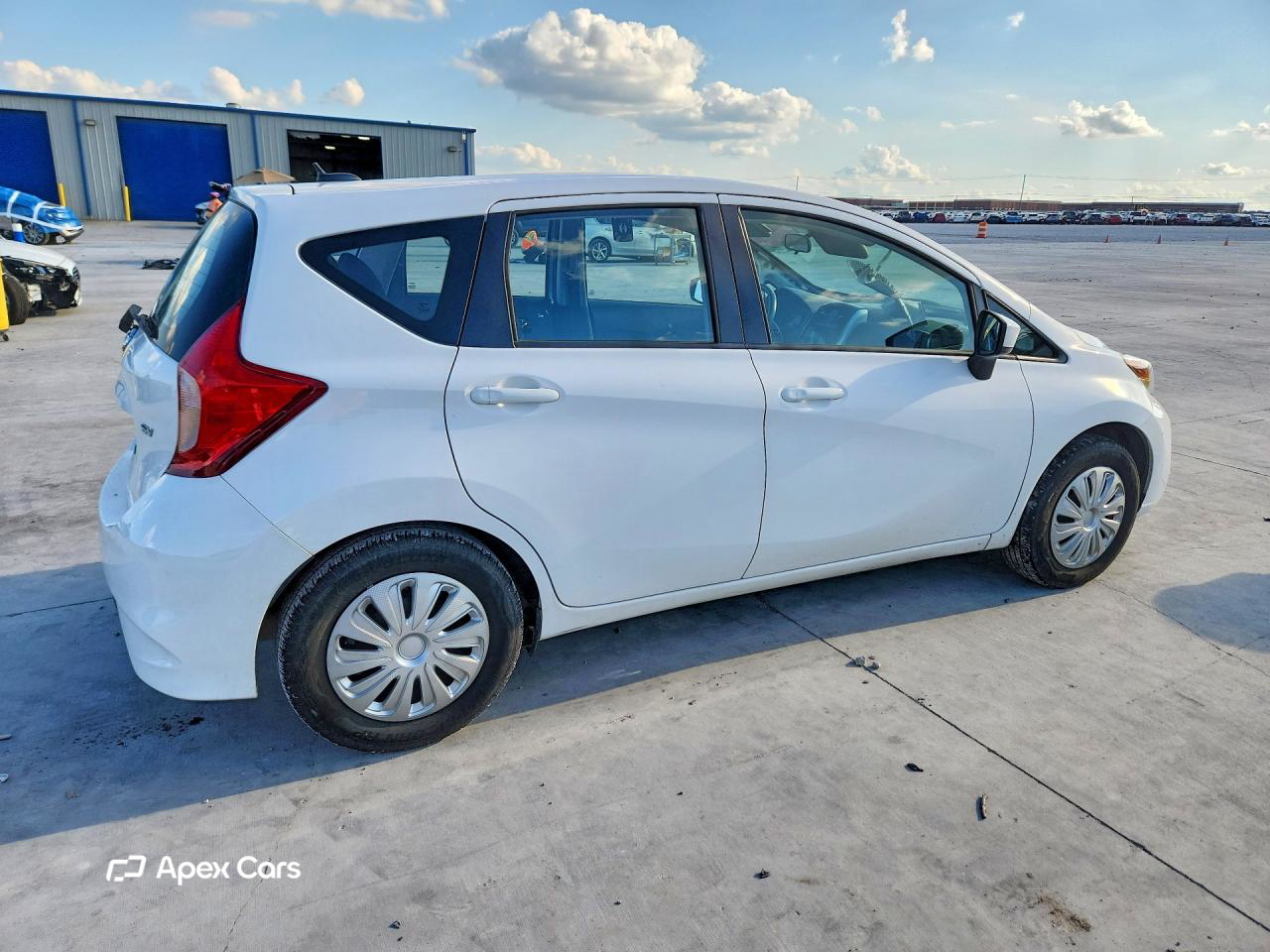 Nissan Versa 2017