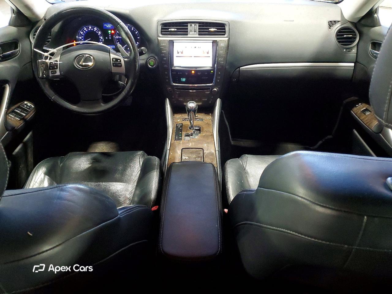 Lexus IS 2011