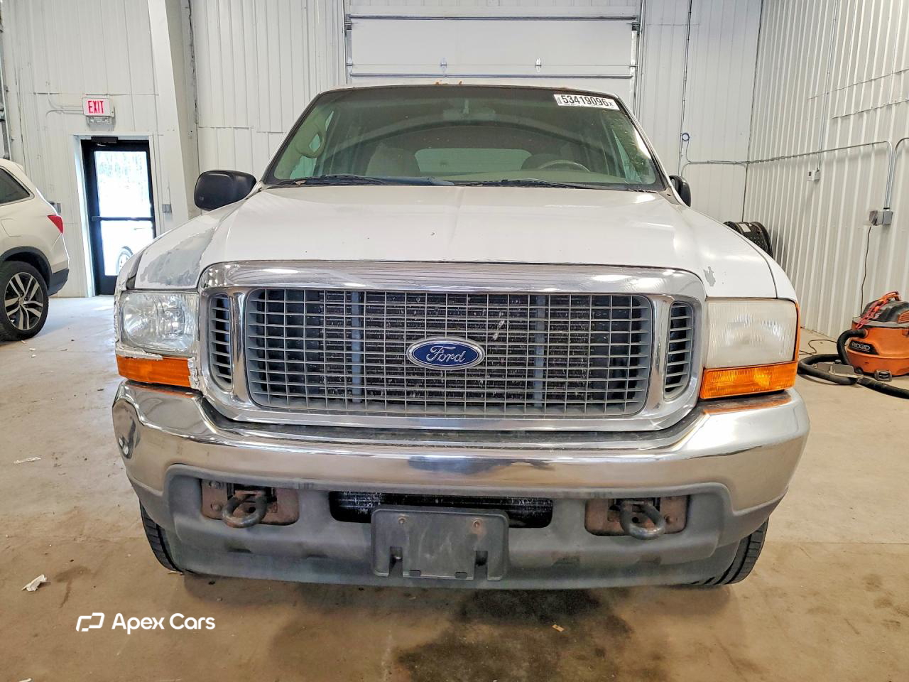 Ford Excursion 2001