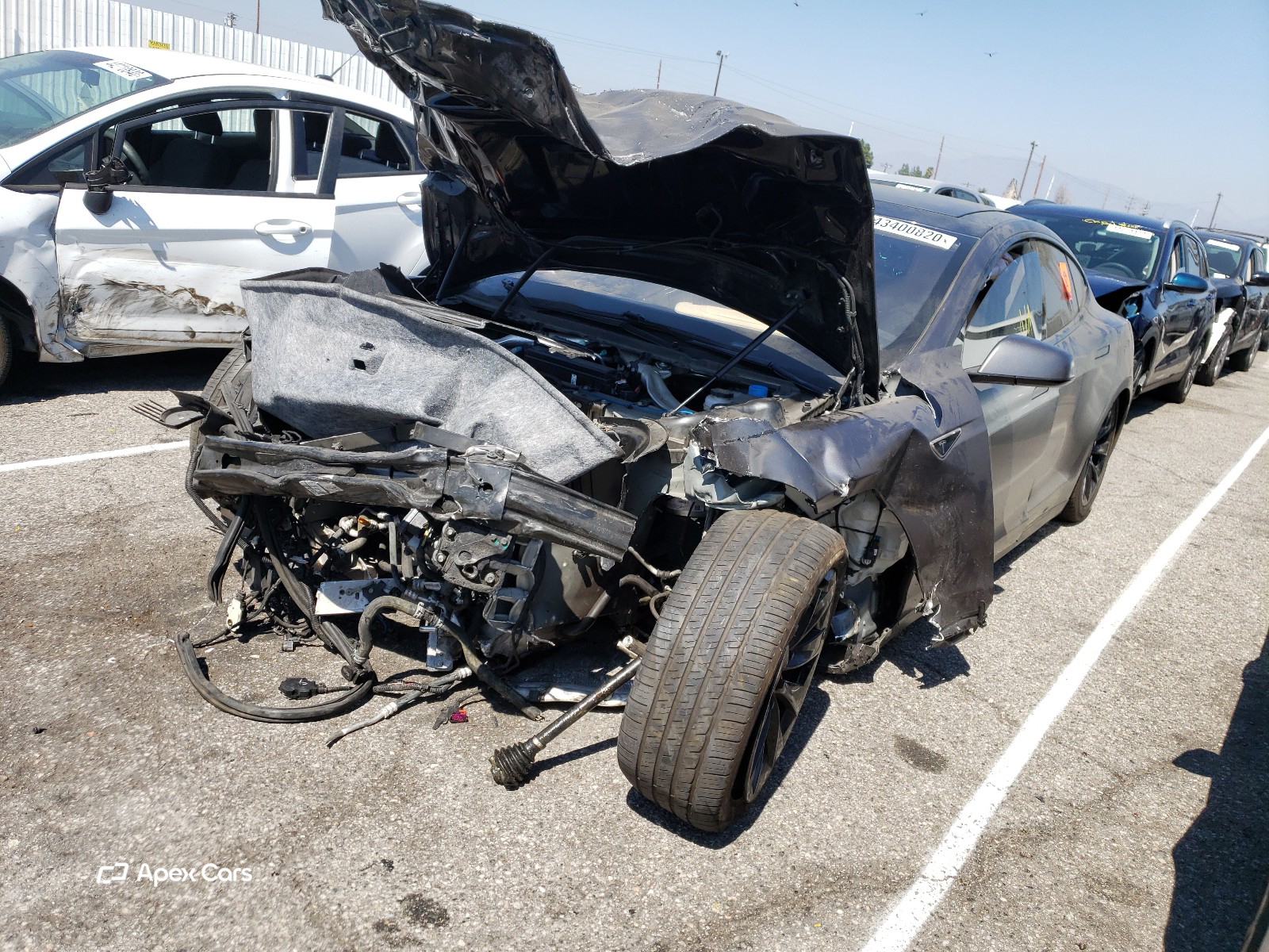 Tesla Model S 2016