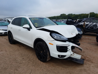 Porsche Cayenne 2017 - Image 1 of 10
