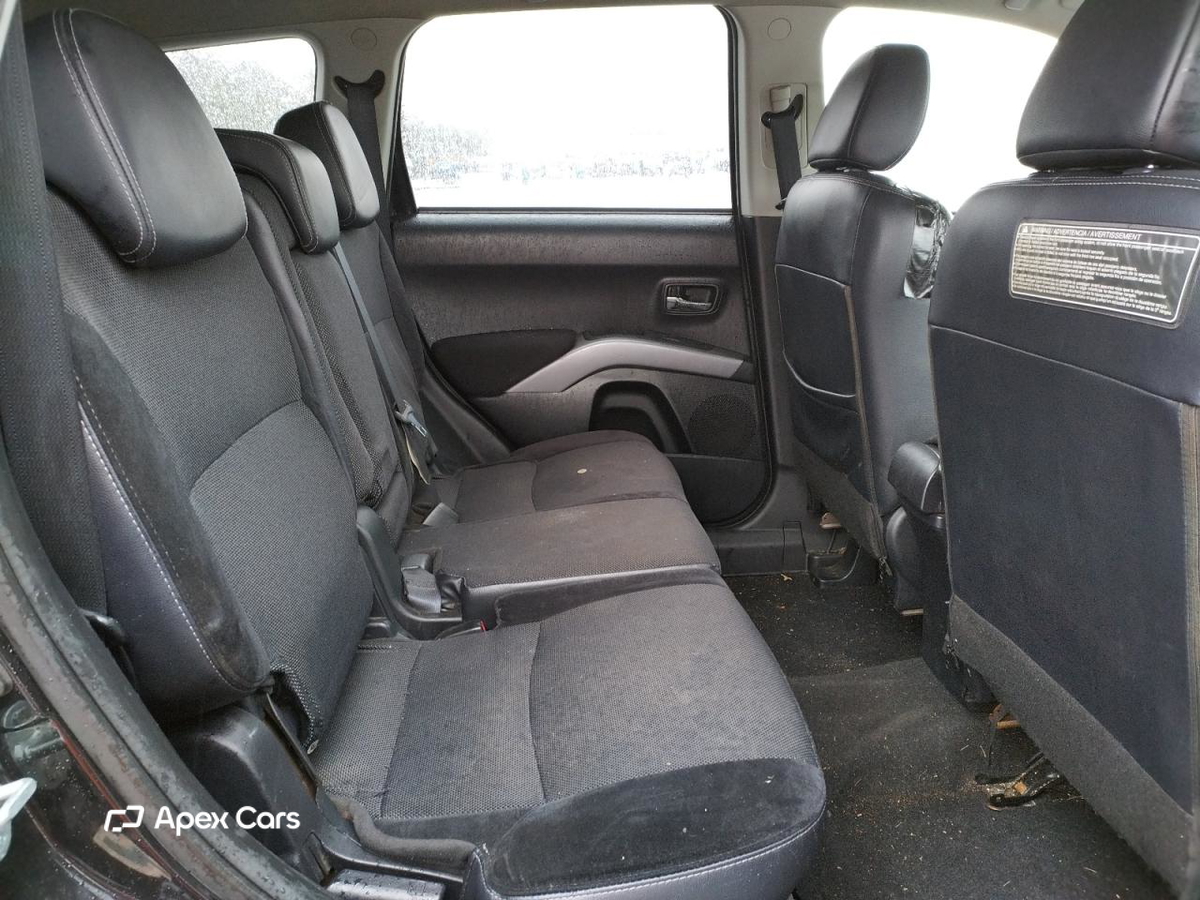 Mitsubishi Outlander 2010