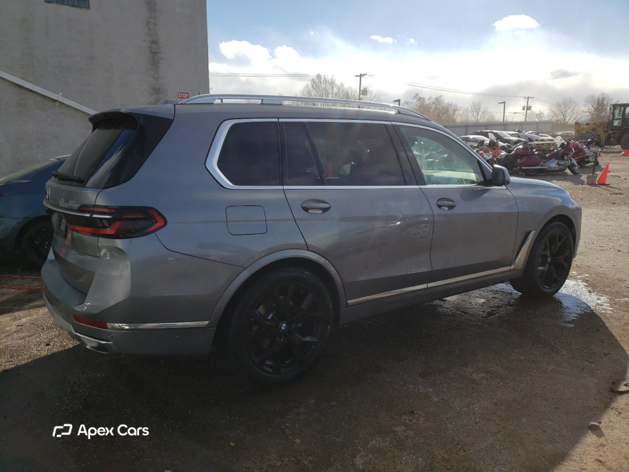 BMW X7 2023