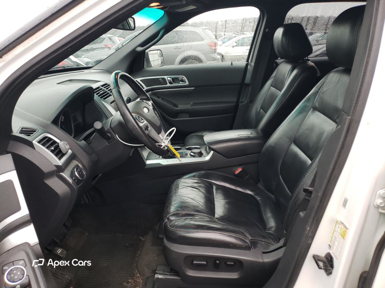 Ford Explorer 2011