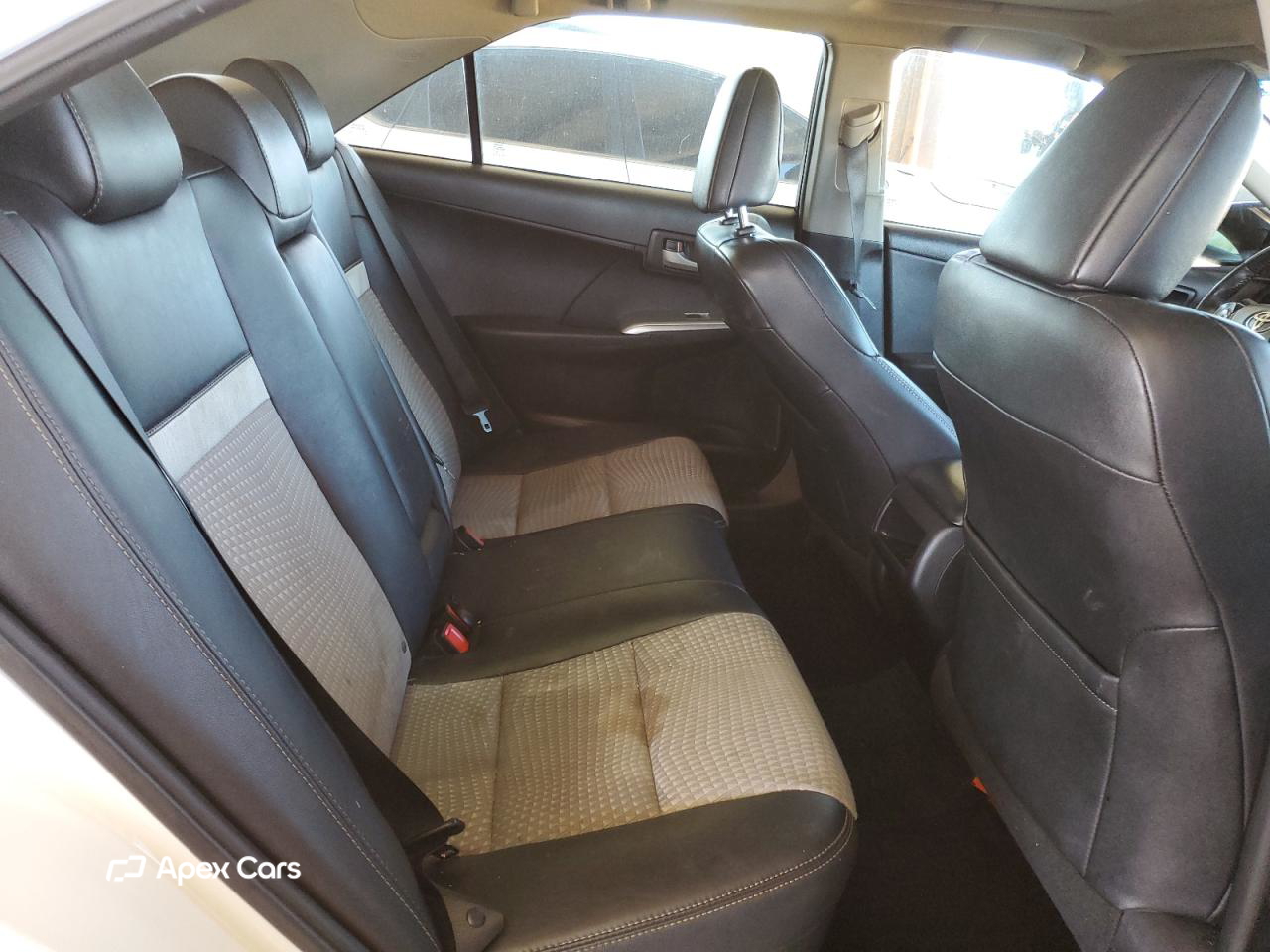 Toyota Camry 2012