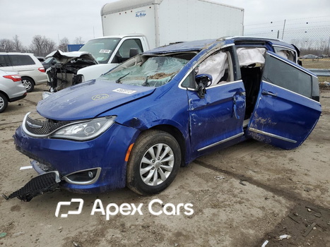 Chrysler Pacifica 2019 - Image 1 of 13