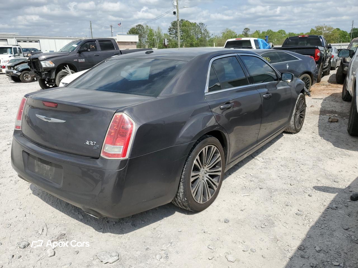 Chrysler 300 2013