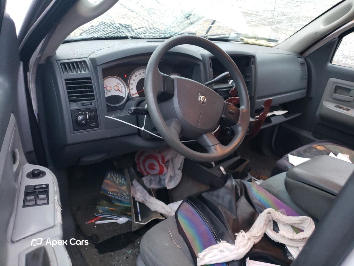 Dodge Dakota 2005