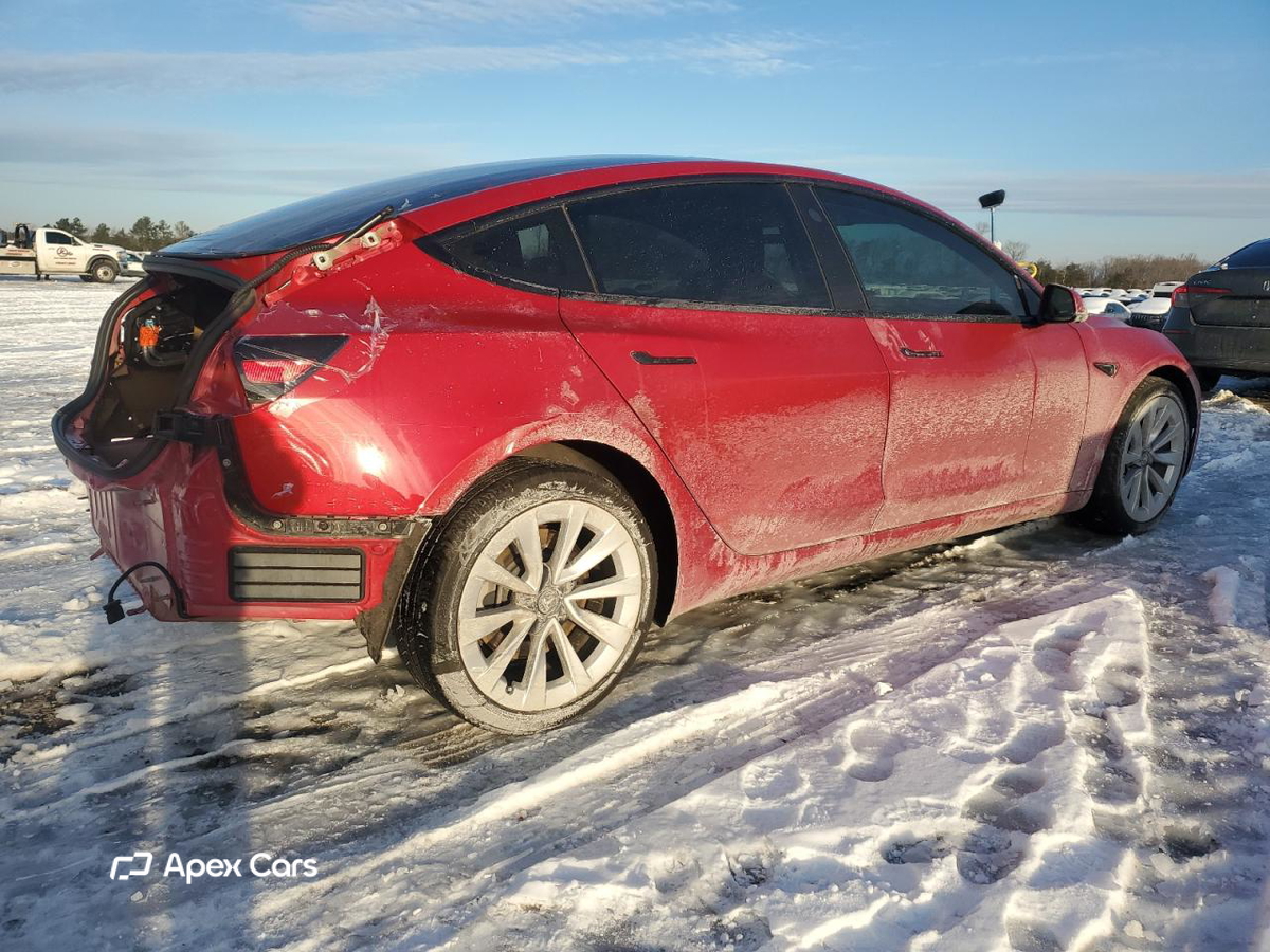 Tesla Model 3 2022