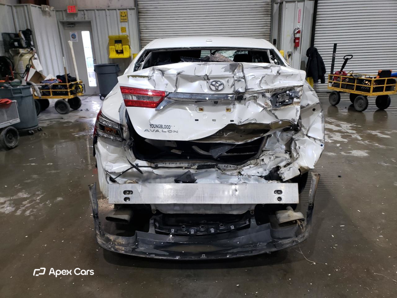 Toyota Avalon 2016