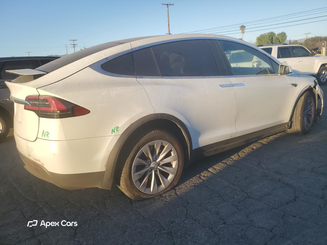 Tesla Model X 2020
