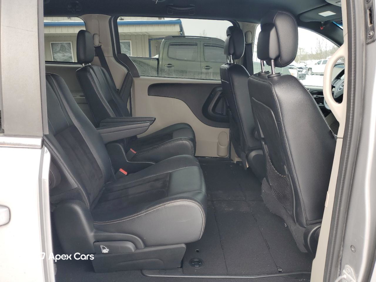 Dodge Caravan 2017
