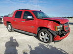 Chevrolet Avalanche 2011