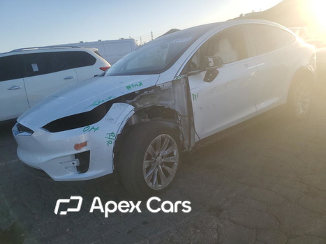 Tesla Model X 2020 - Image 1 of 13