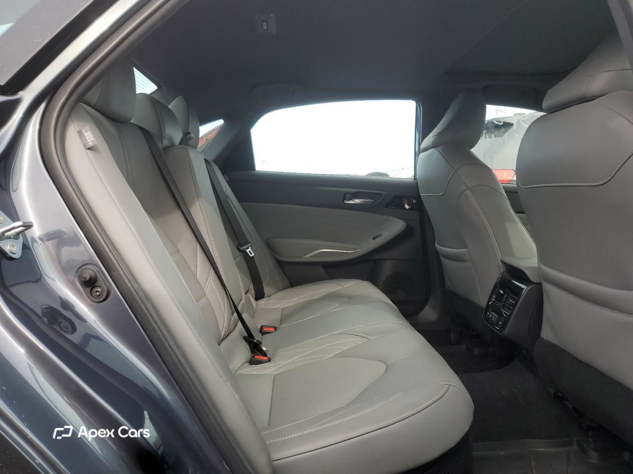 Toyota Avalon 2022