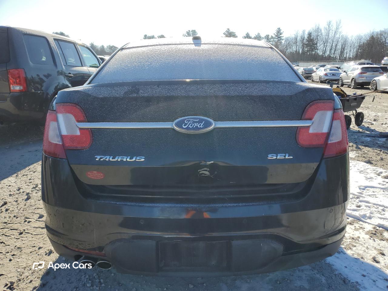 Ford Taurus 2011