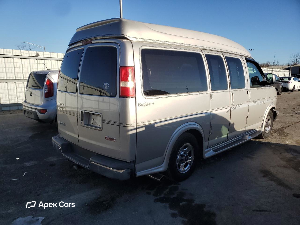 GMC Savana 2005
