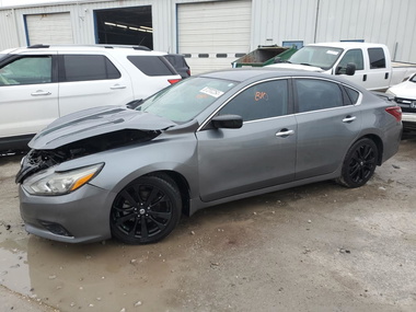 Nissan Altima 2018 - Image 1 of 13