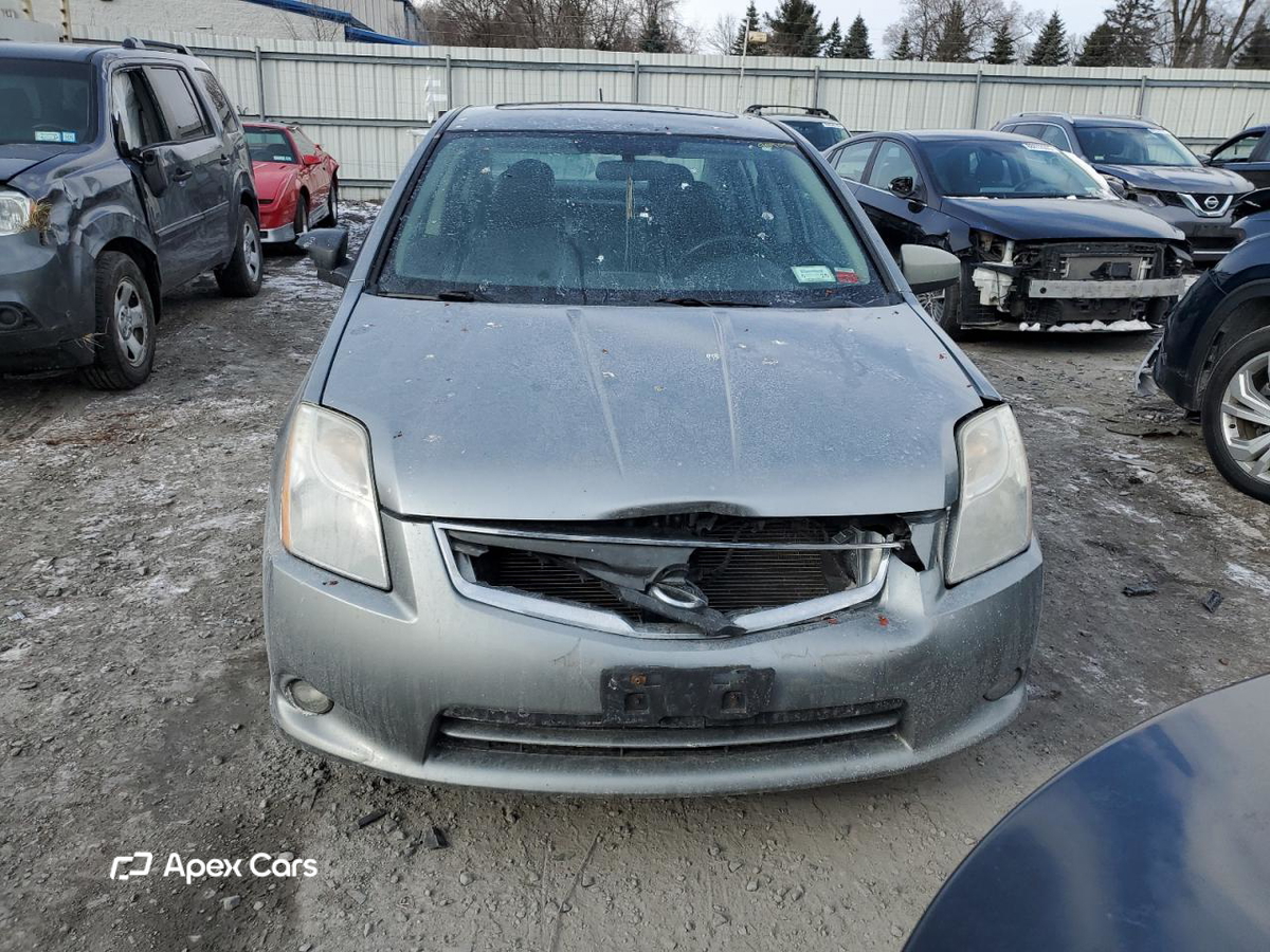 Nissan Sentra 2012