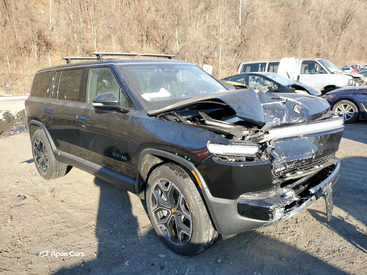 Rivian R1S 2025