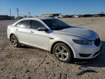 Ford Taurus 2015