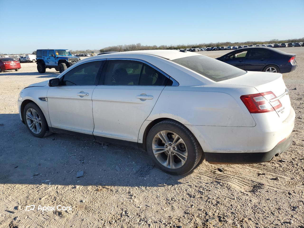 Ford Taurus 2015